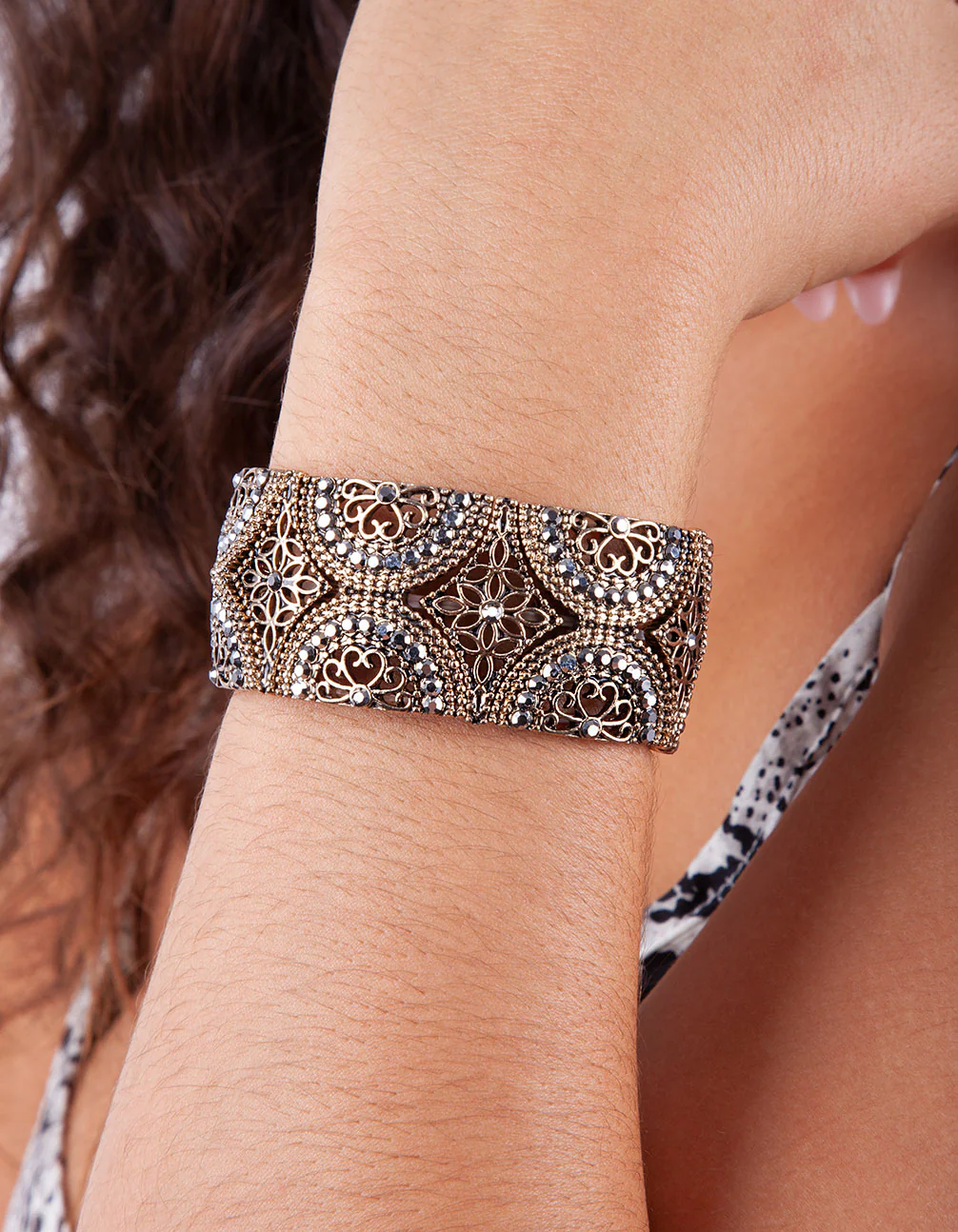 Gold Grey Diamante Filigree Stretch Bracelet - Image 3