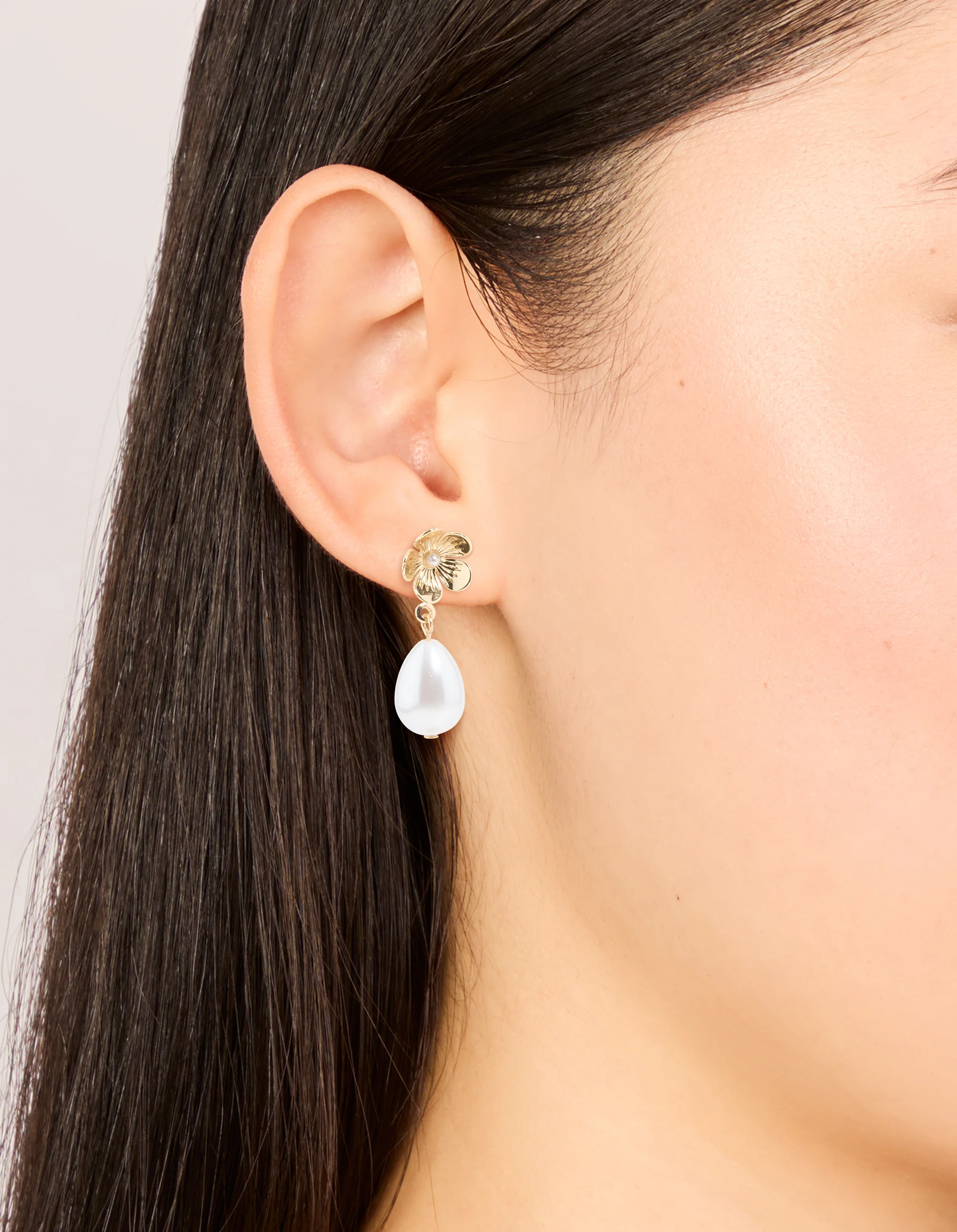 Gold Pearl Flower & Diamante Stud Earrings 2-Pack - Image 2