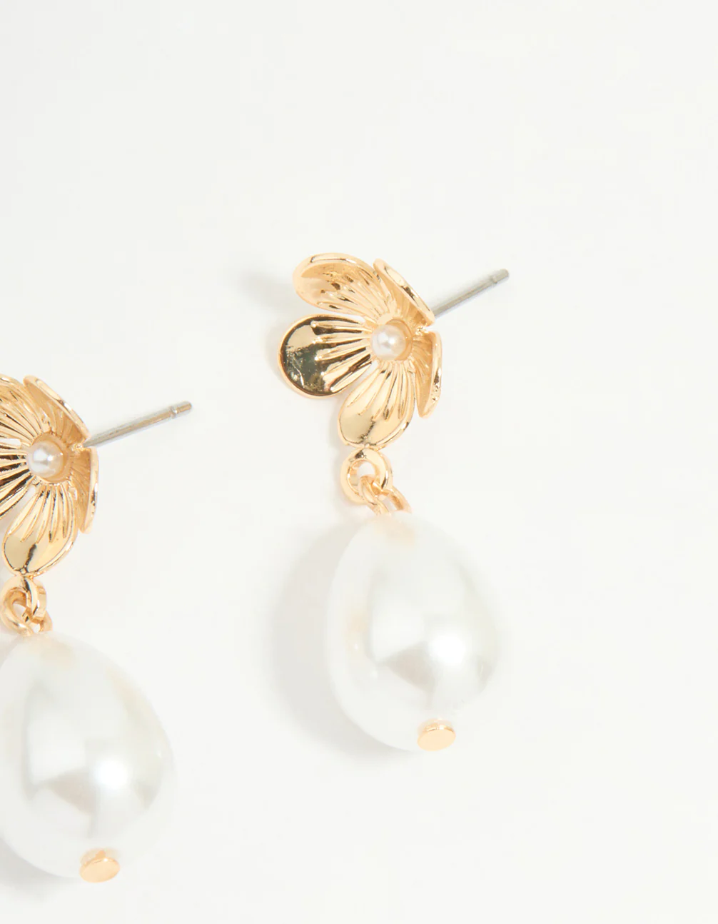 Gold Pearl Flower & Diamante Stud Earrings 2-Pack - Image 5