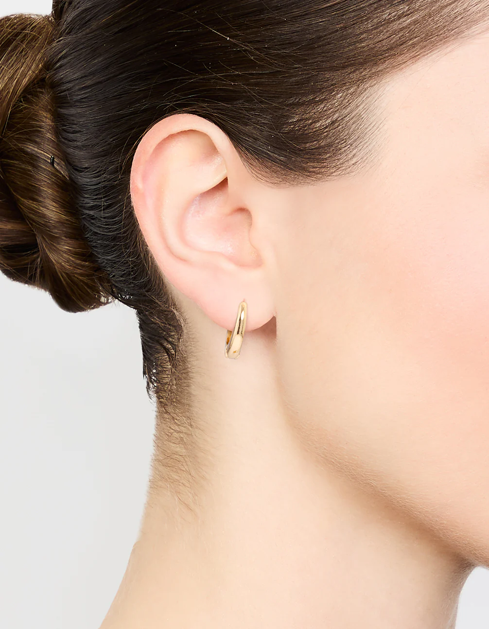 Gold Plain Clicker Huggie Earrings - Image 2