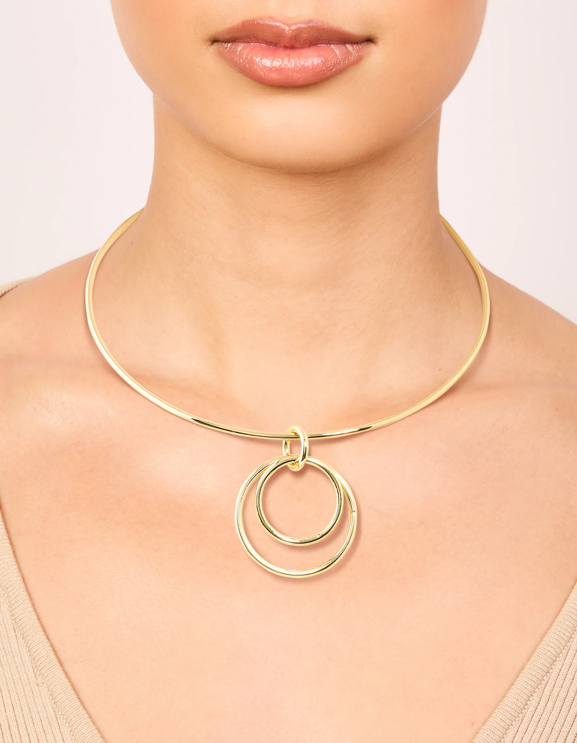 Gold Plated Collar Double Oval Pendant Necklace - Image 2