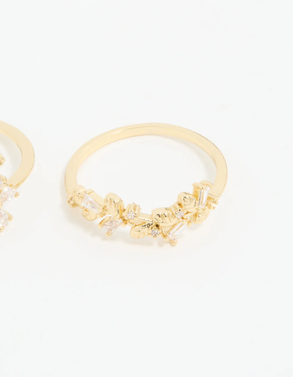 Gold Plated Pearl Flower & Bow Rings 3-Pack - Image 3