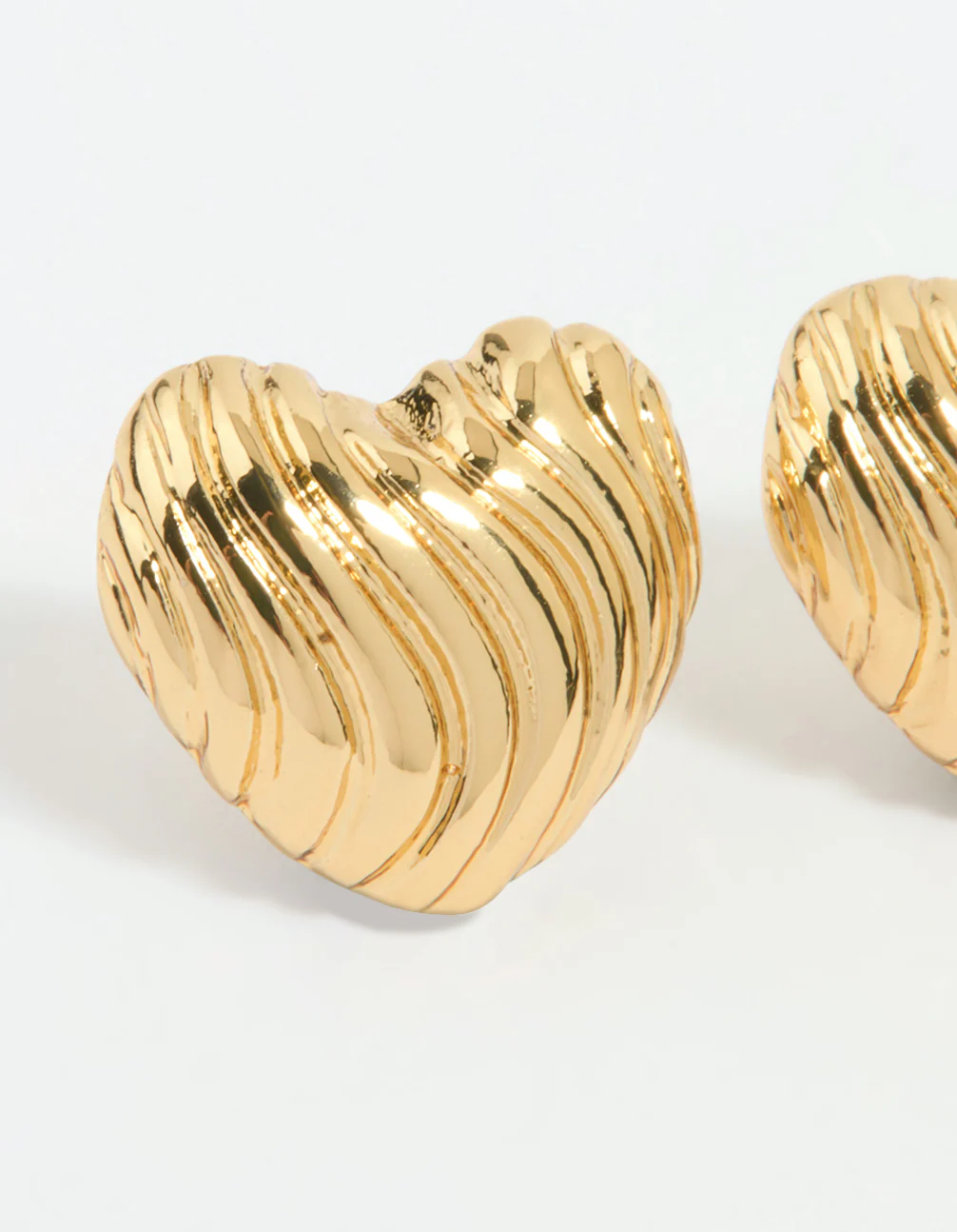 Gold Plated Ribbed Heart Stud Earrings - Image 4