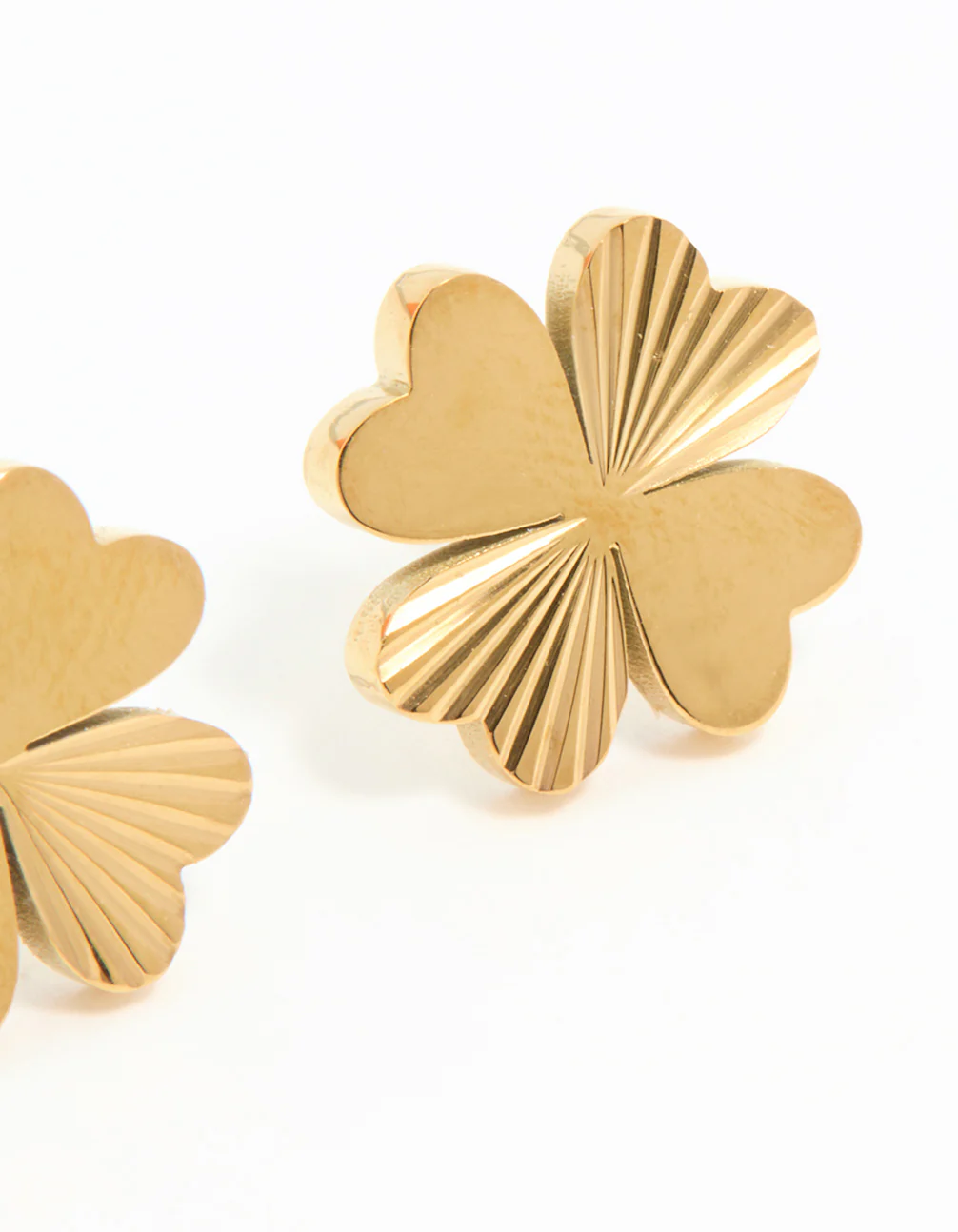 Waterproof Gold Plated Stainless Steel Ribbed Clover Stud Earrings - Image 5
