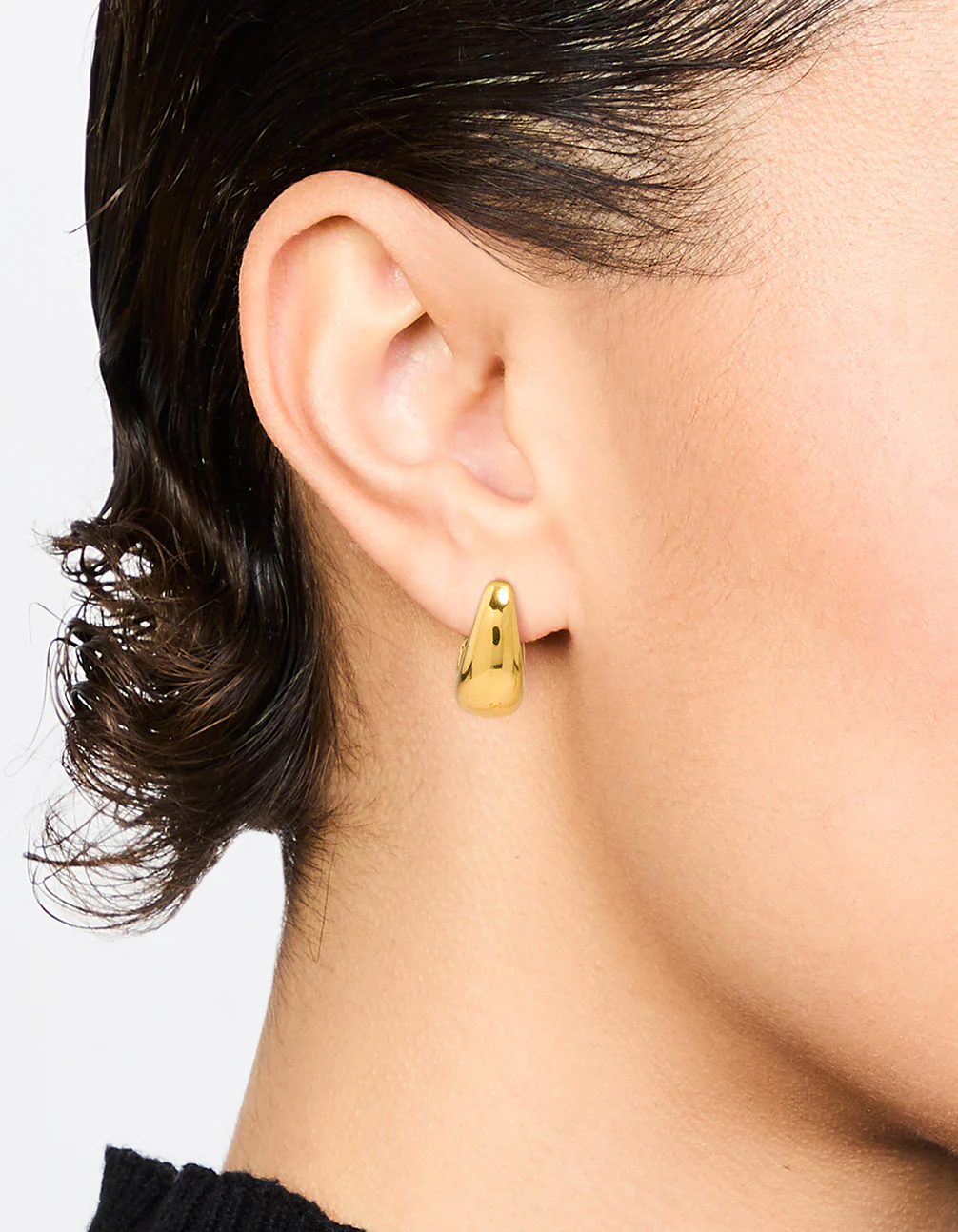 Gold Plated Surgical Steel Bold Oval Hoop Earrings - Image 2