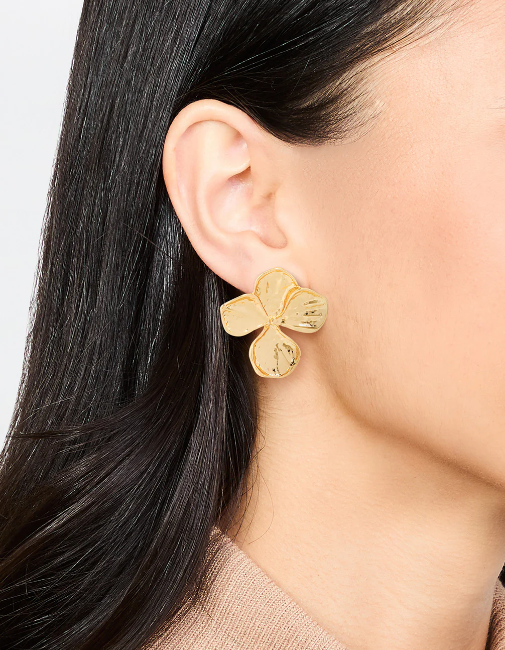 Gold Plated Textured Flower Stud Earrings - Image 4
