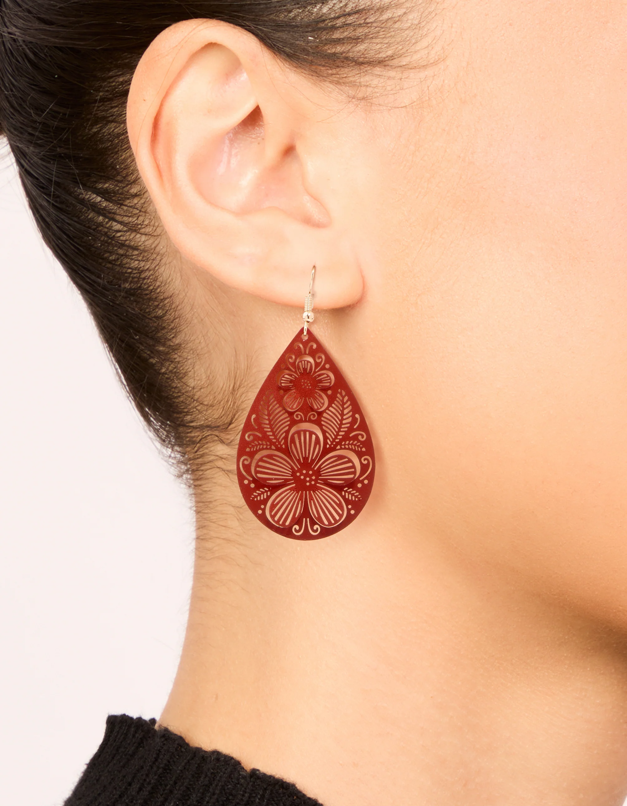 Gold Red 3D Filigree Flower Drop Earrings - Image 2