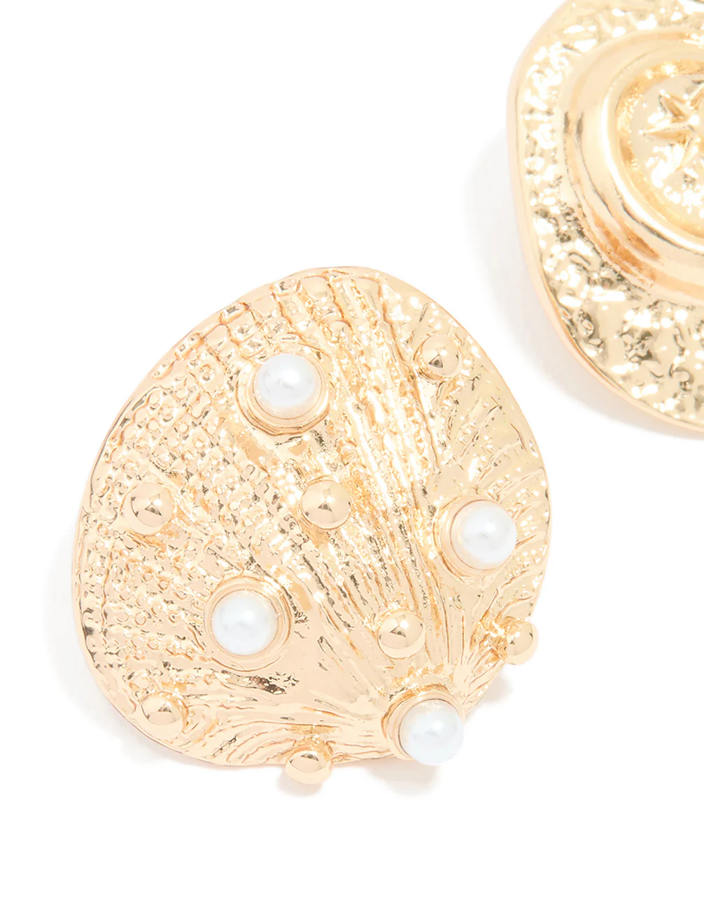 Gold Shell Brooches 2-Pack - Image 2