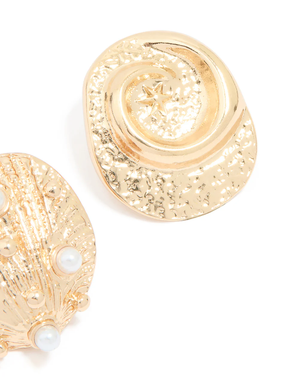 Gold Shell Brooches 2-Pack - Image 3