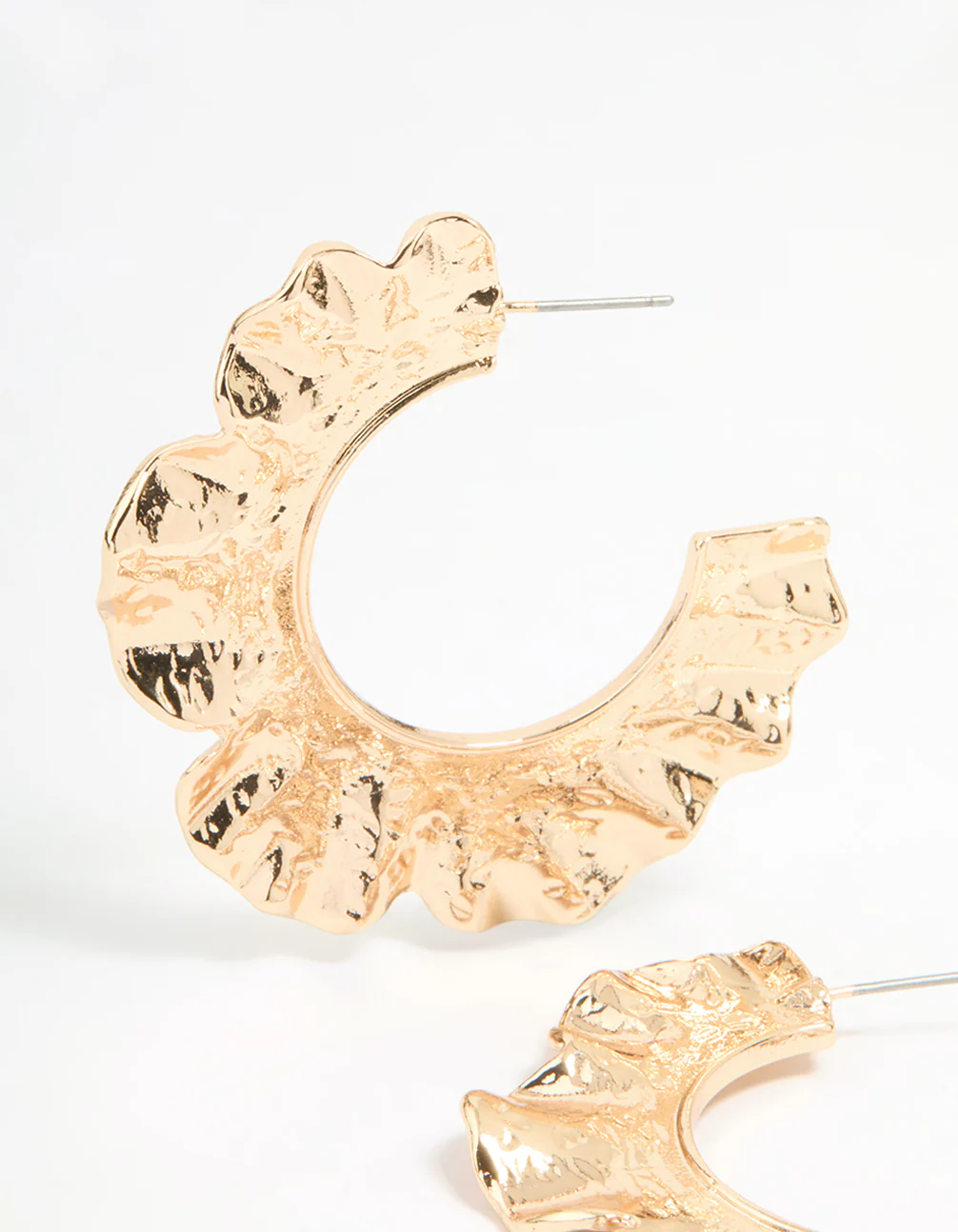 Gold Textured Circle Hoop Earrings - Image 4