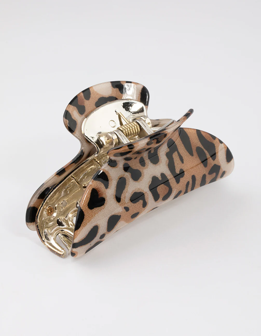 Acrylic Brown Leopard Print Arched Claw Clip - Image 2