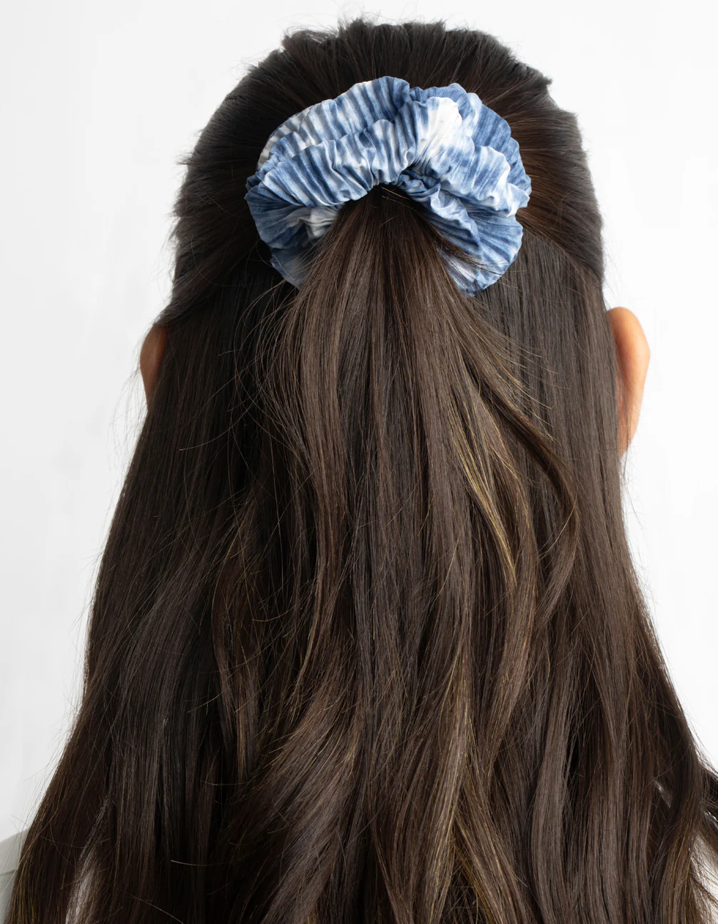 Pleated Tie Dye Scrunchie Set - Image 5