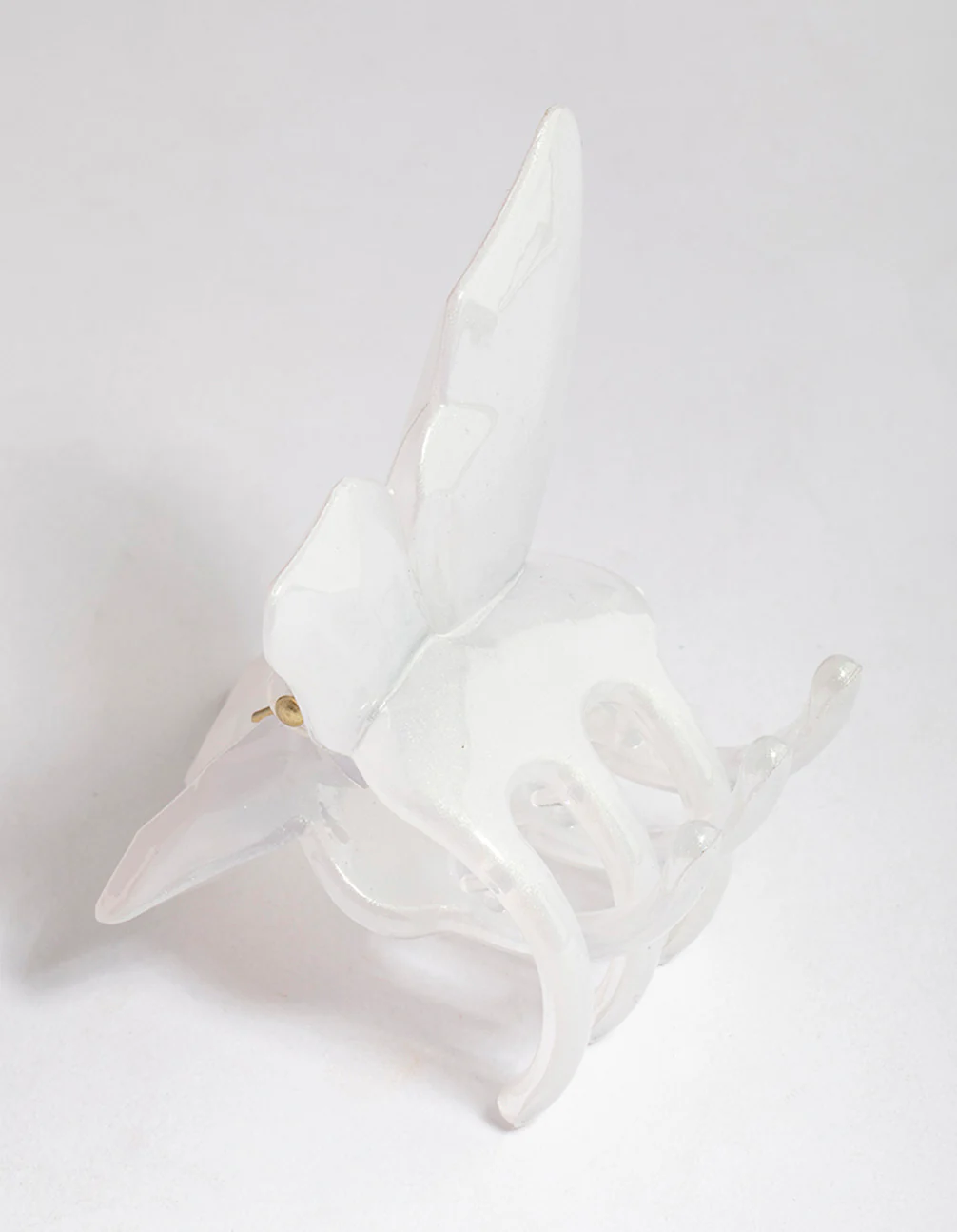 Plastic White Butterfly Claw Clip - Image 2
