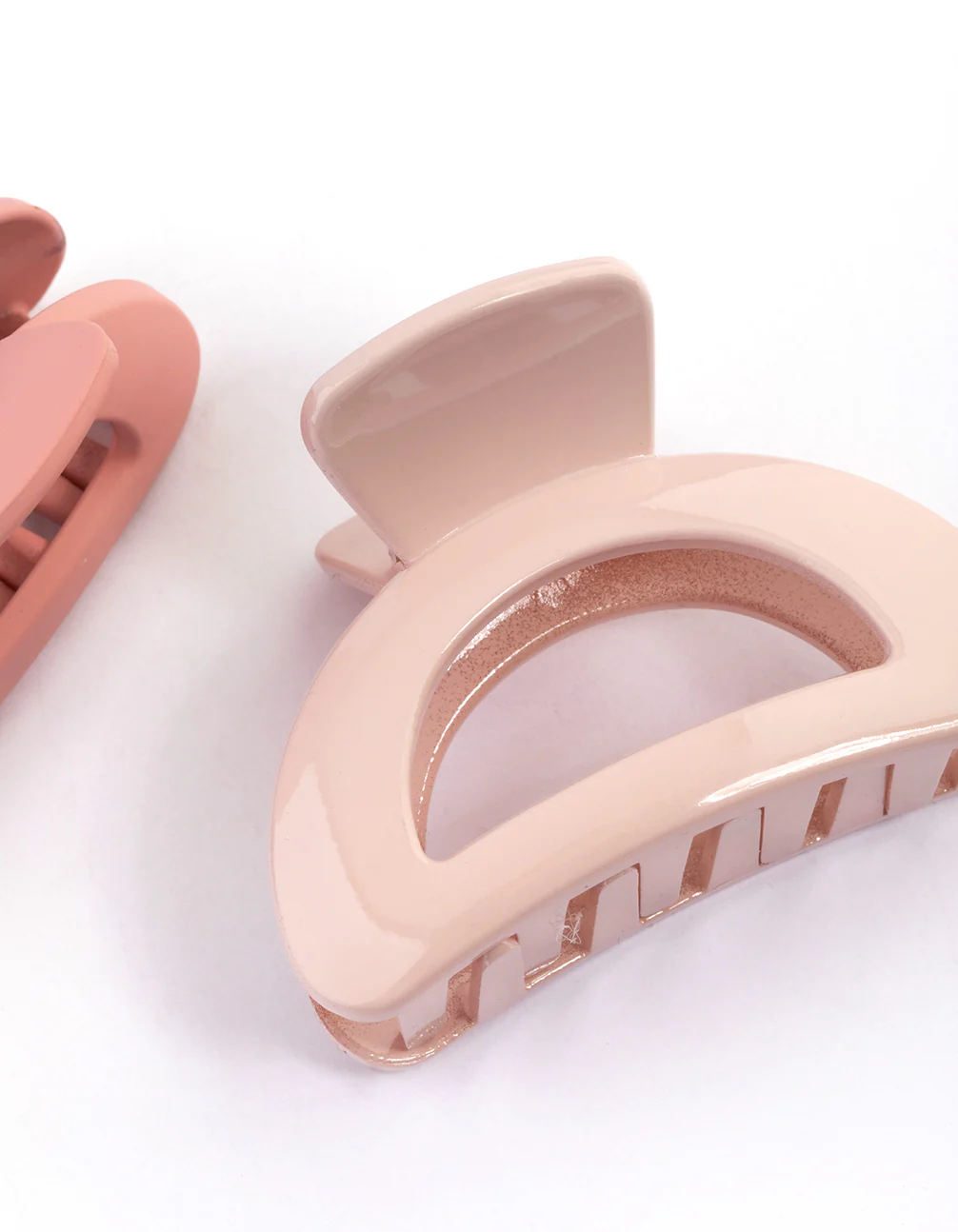 Plastic Blush Half Moon Claw Clip Pack - Image 3