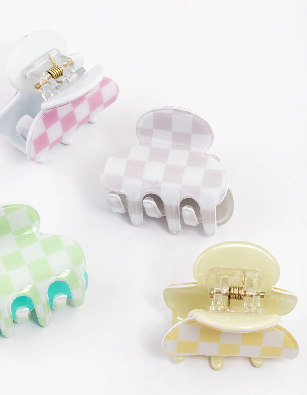Checkered Mini Hair Claw Clips 4-Pack - Image 3