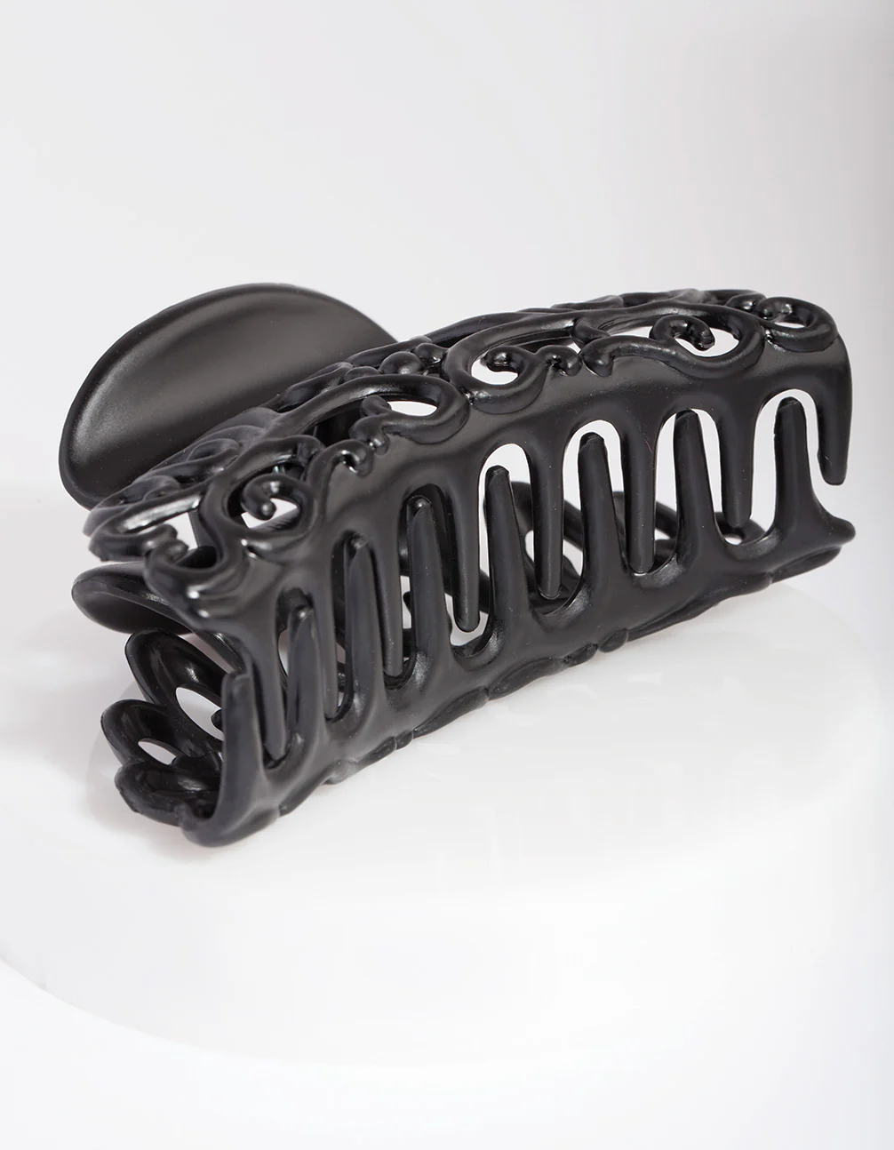 Black Swirl Claw Hair Clip - Image 2