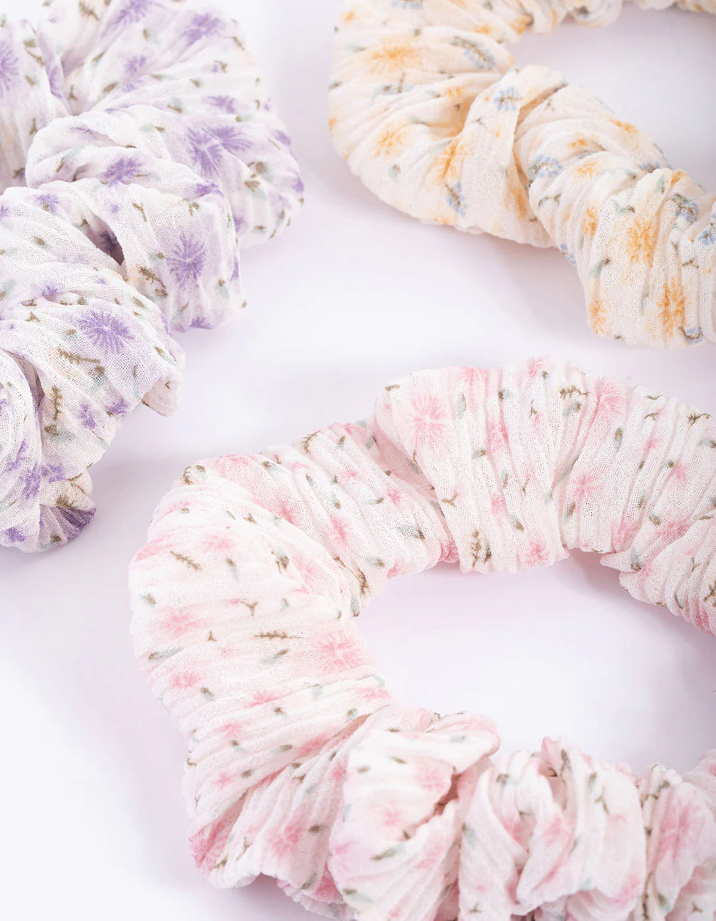 Fabric Pleated Flower Scrunchie Pack - Image 2