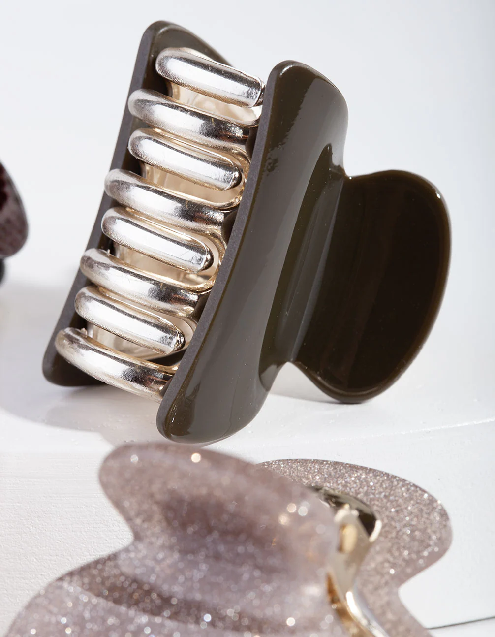 Acrylic Snake Glitter Hair Clip 4-Pack - Image 3