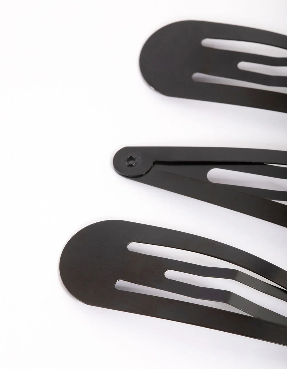Coated Black Large Snap Clip Pack - Image 2