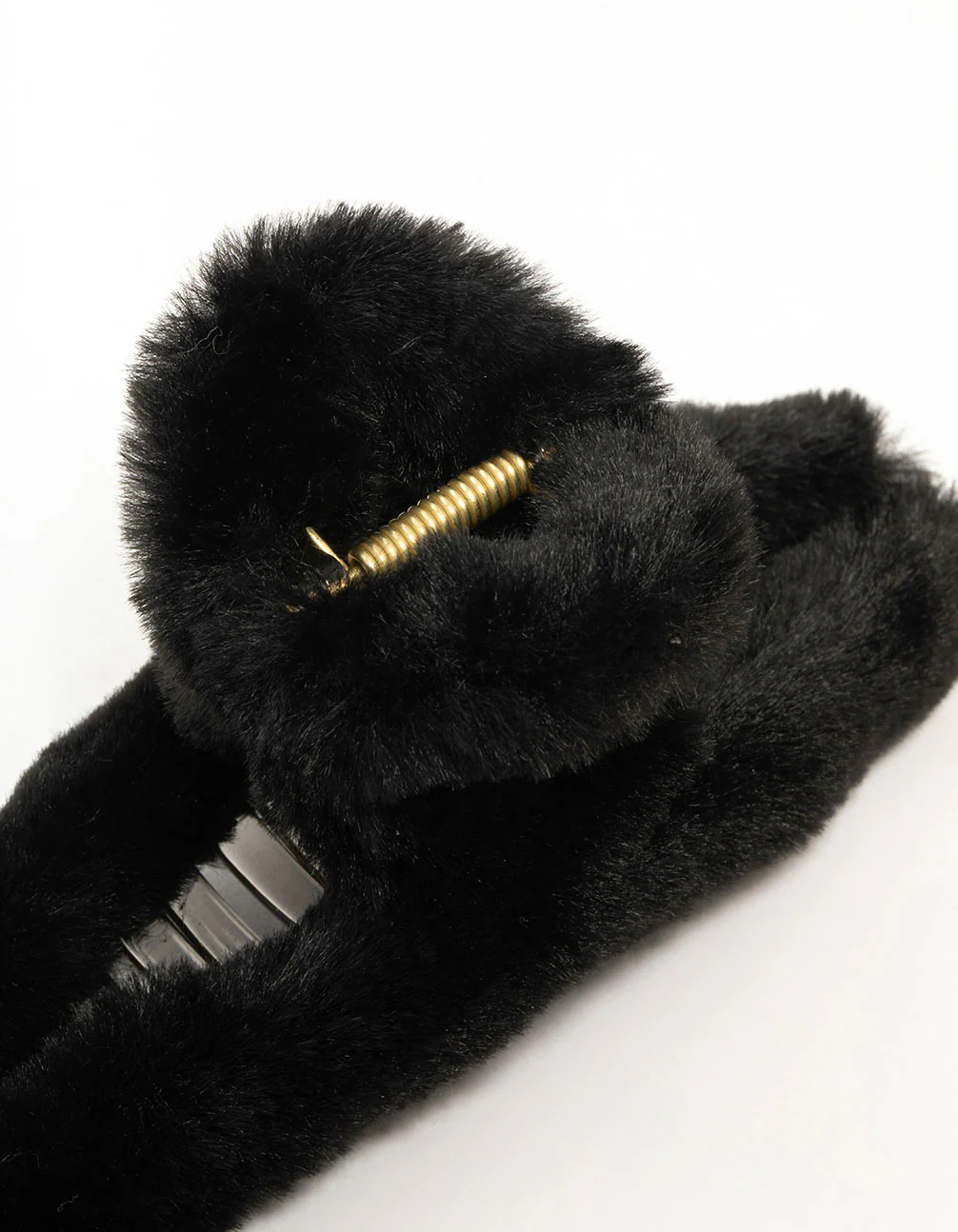 Large Fluffy Black Hair Claw Clip - Image 3