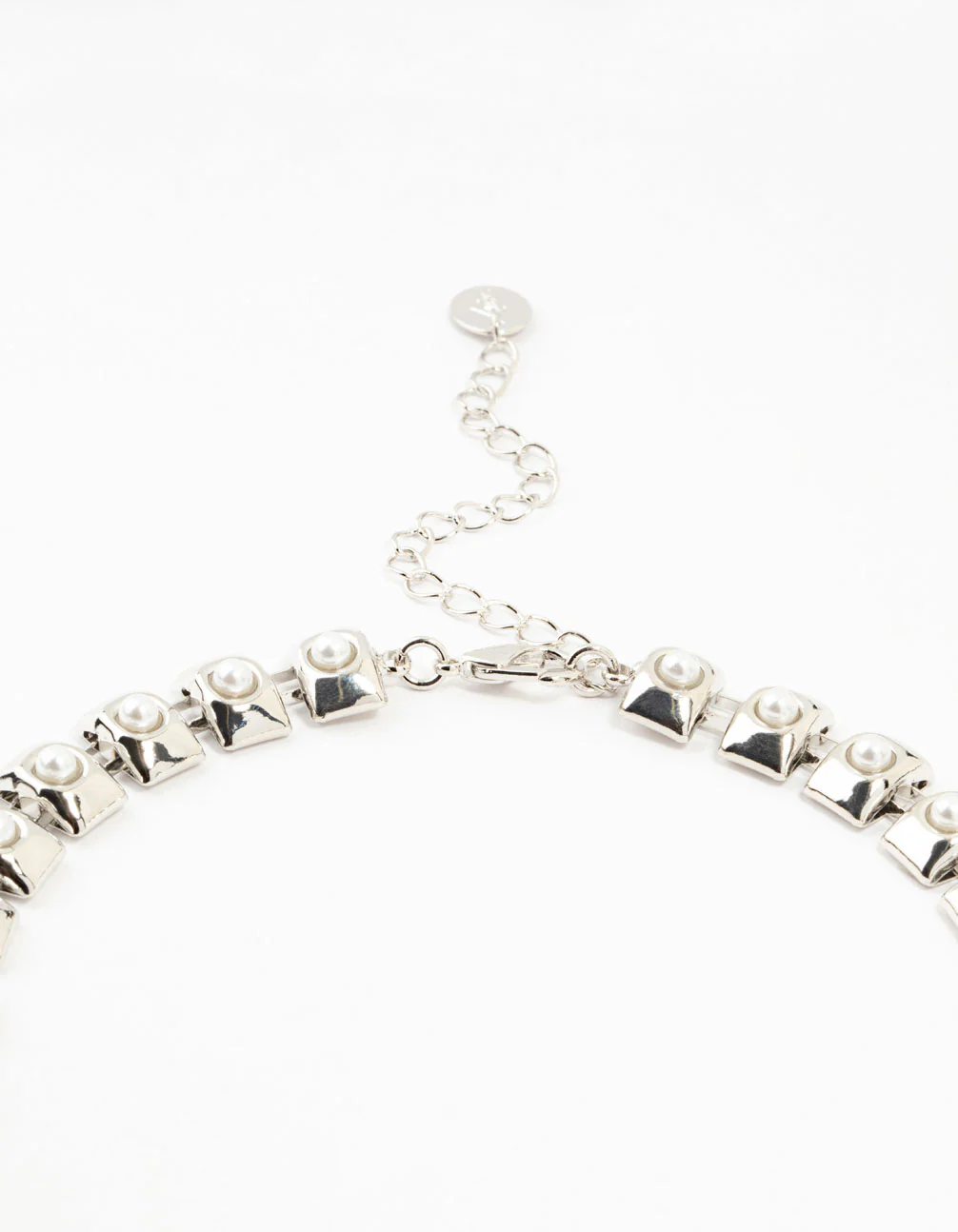 Large Silver Pearl Chain Short Necklace - Image 3
