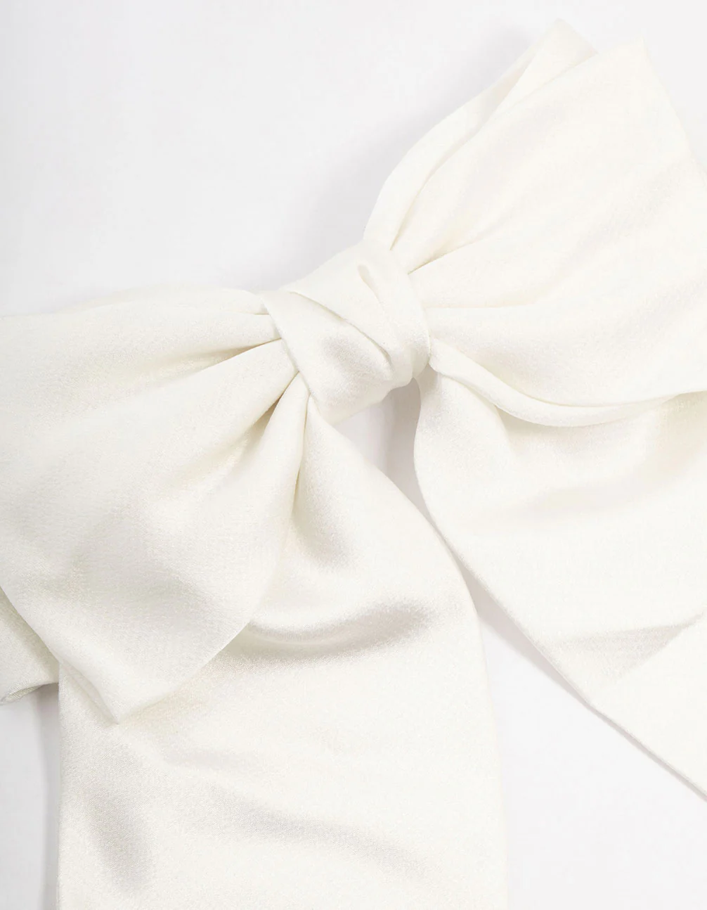 Large White Double Draped Fabric Bow Clip - Image 2