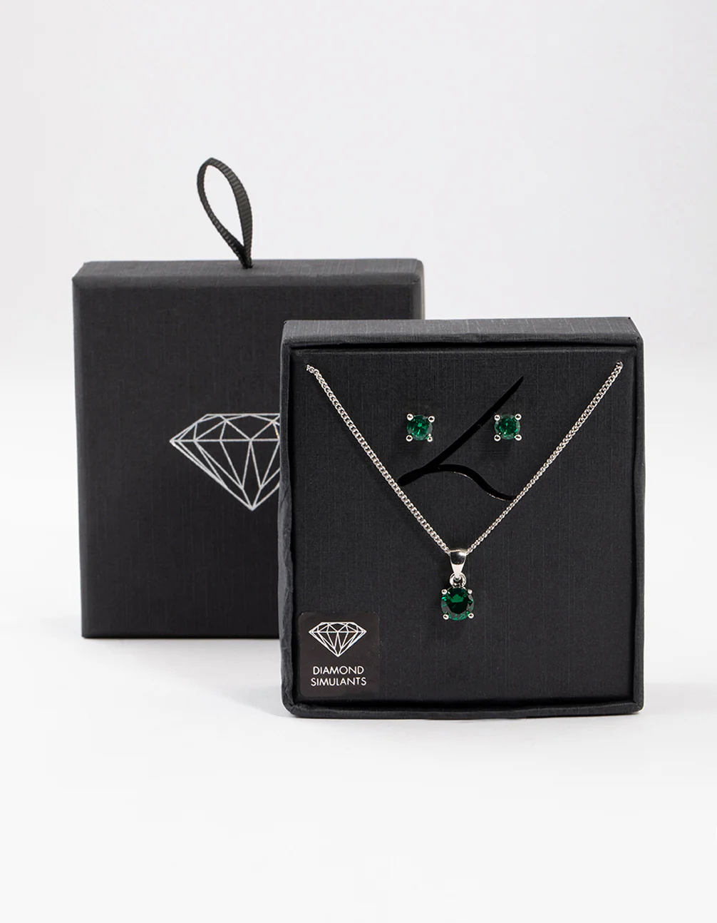 Silver Emerald Stone Jewellery Set - Image 4