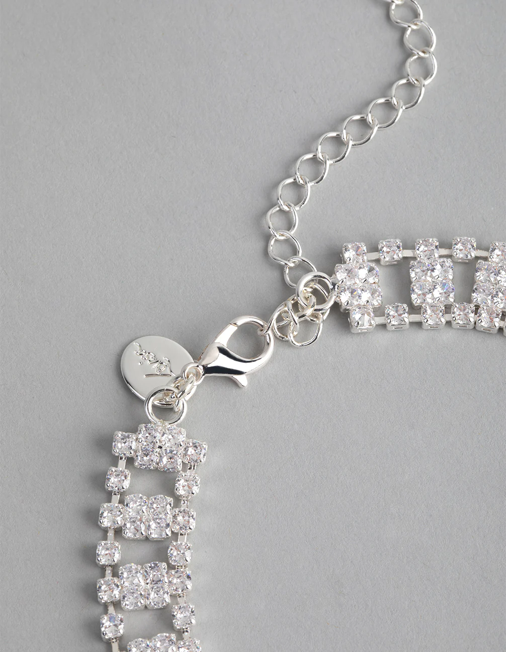 Silver Cubic Zirconia Short Curtain Choker - Image 3