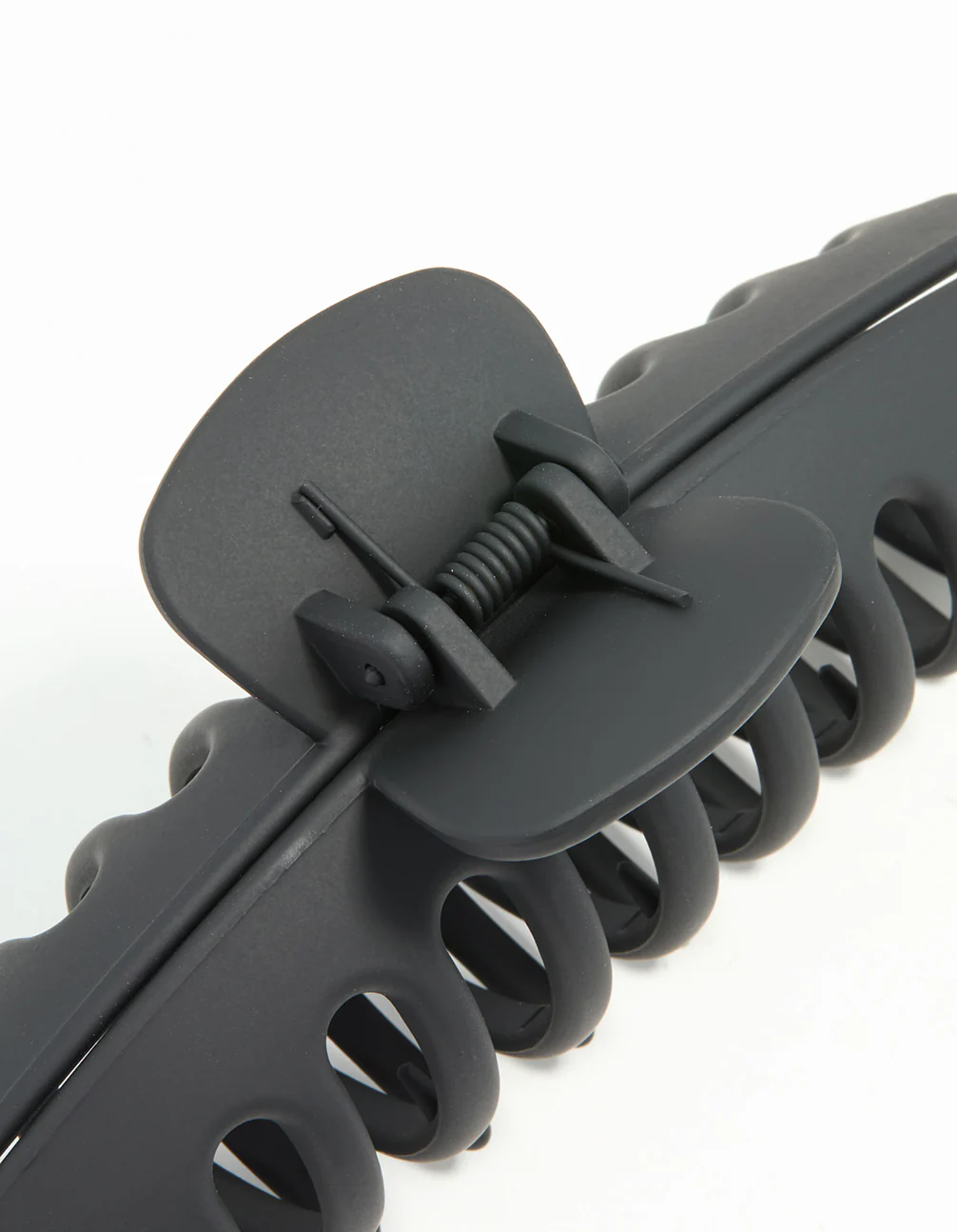 Matte Black Extra Large Claw Clip - Image 3