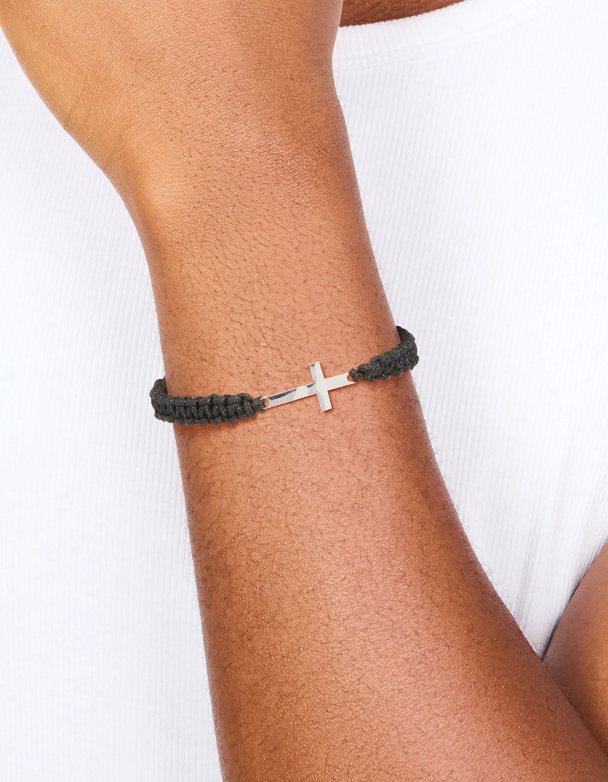 Mens Waterproof Stainless Steel Cross Toggle Bracelet - Image 2