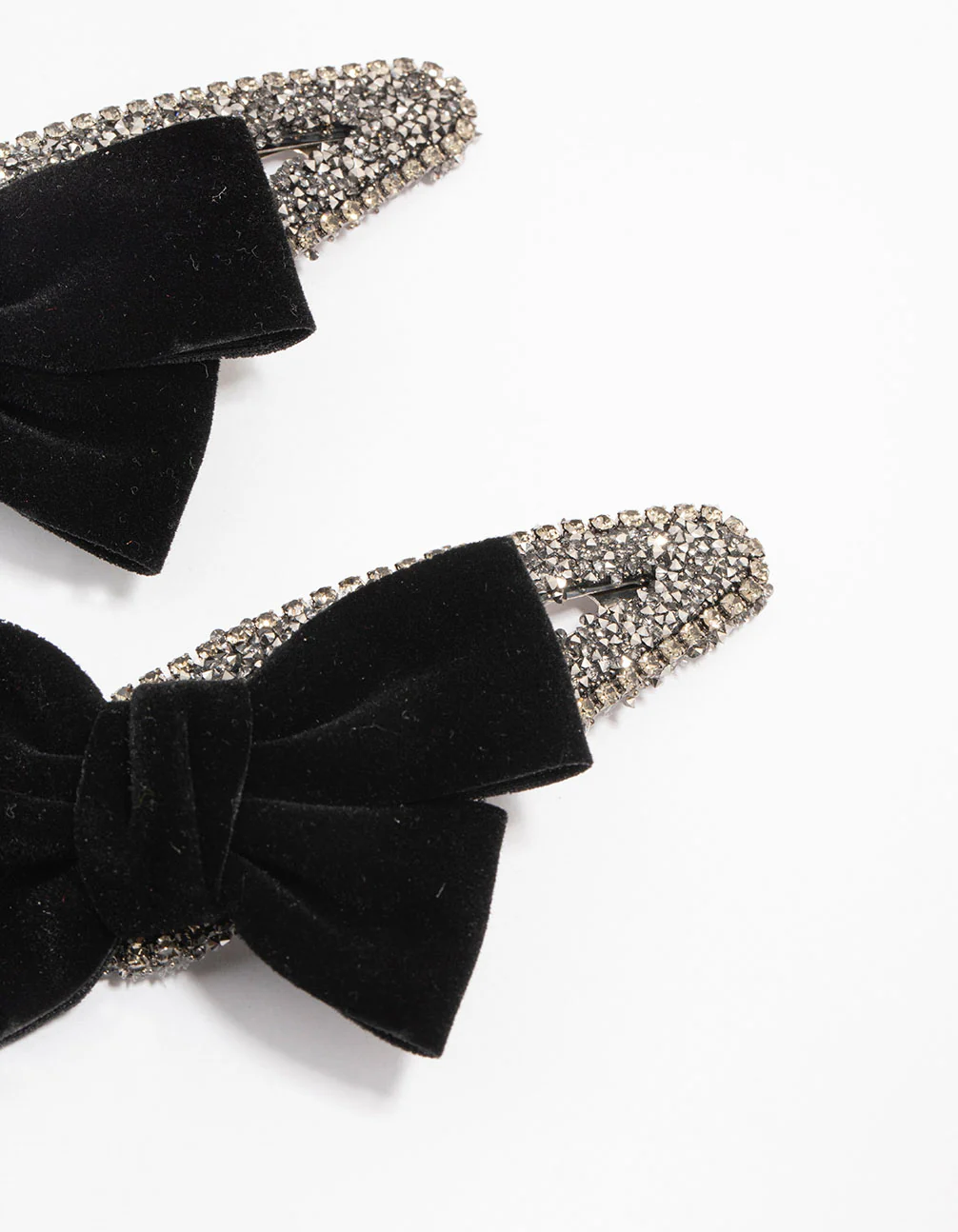 Mixed Beaded Velvet Bow Clips 2-Pack - Image 2