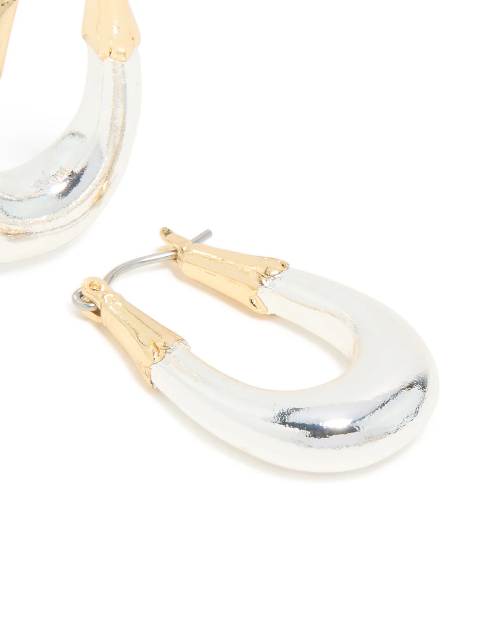 Mixed Metal Plated Graduated Oval Huggie Earrings - Image 5