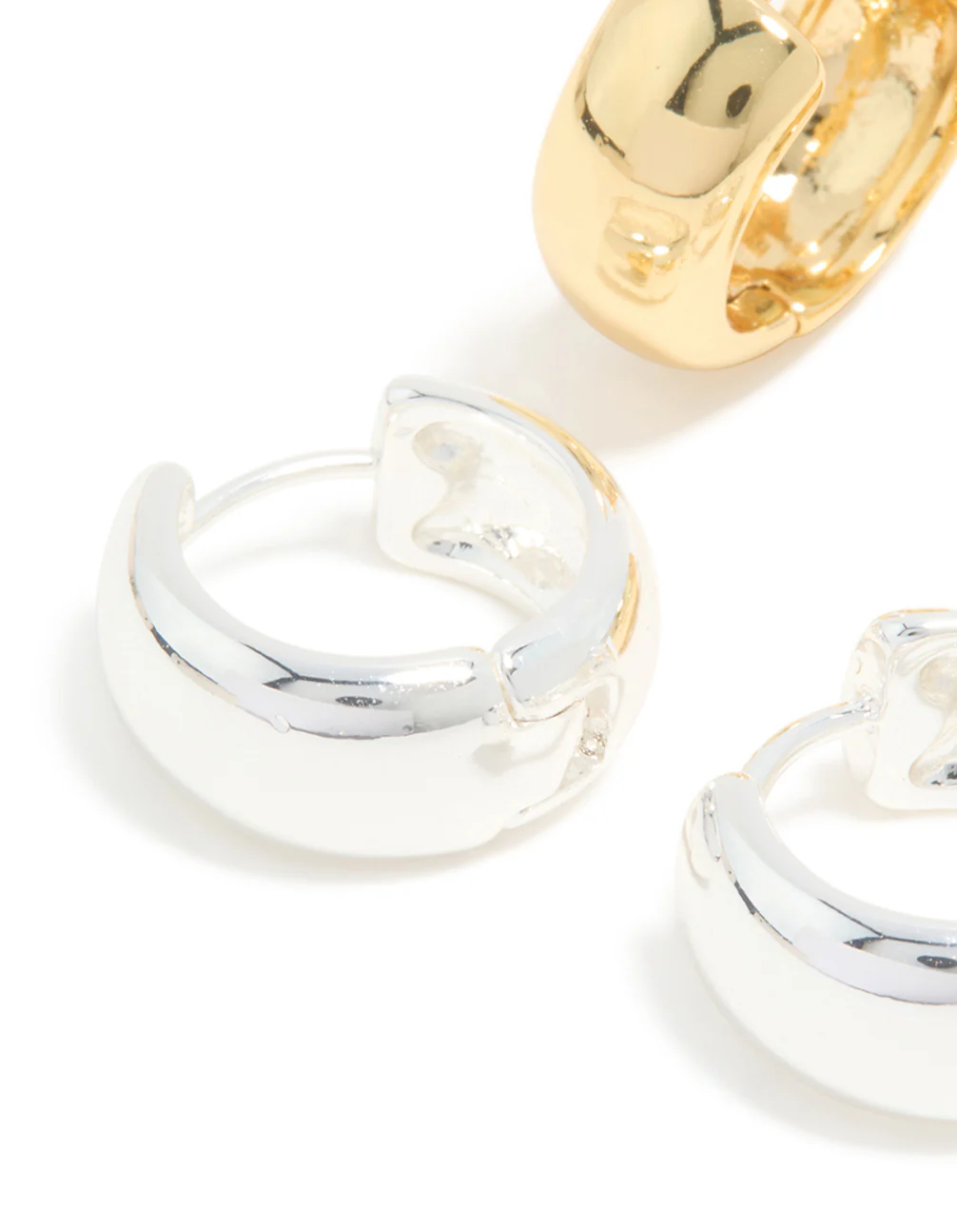 Mixed Metal Plated Medium Chunky Huggie Earrings 2-Pack - Image 4