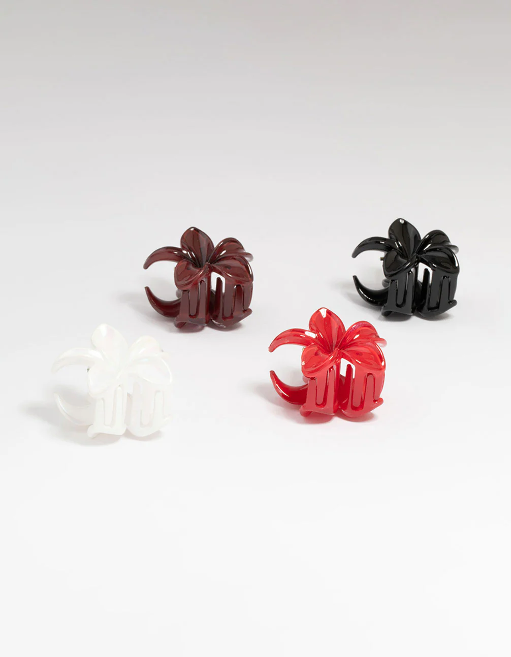 Multicoloured Mini Frangipani Claw Clips 4-Pack - Image 2