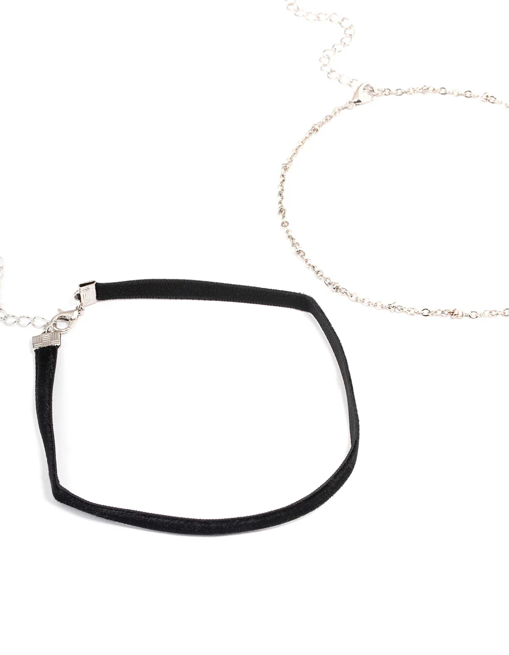 Silver Heart Medium Choker - Image 3