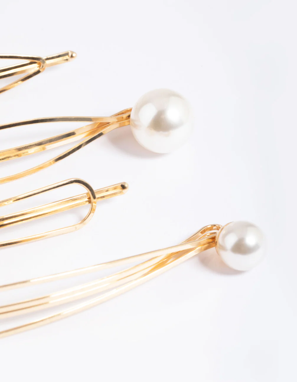 Gold Pearl Teardrop Clip 4-Pack - Image 3