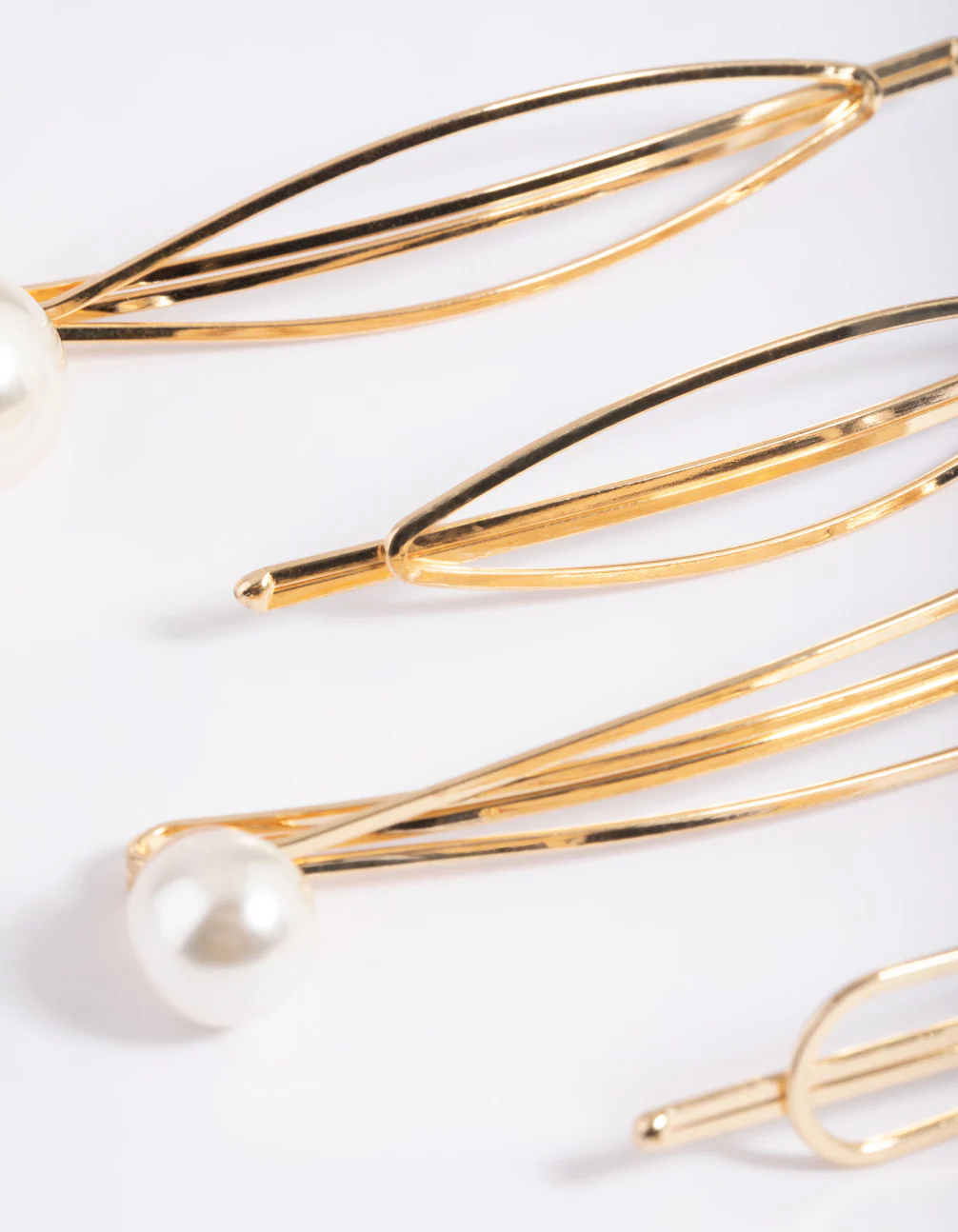 Gold Pearl Teardrop Clip 4-Pack - Image 4