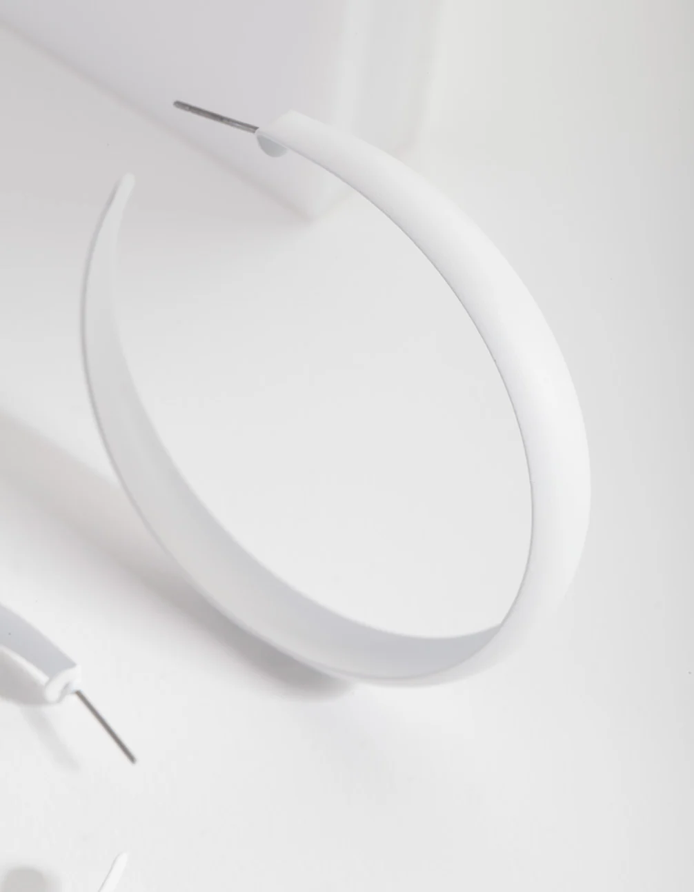 White Matte Open Hoop Earrings - Image 2