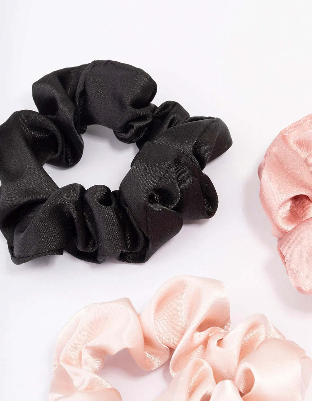 Pink Hair Scrunchie 3-Pack - Image 2