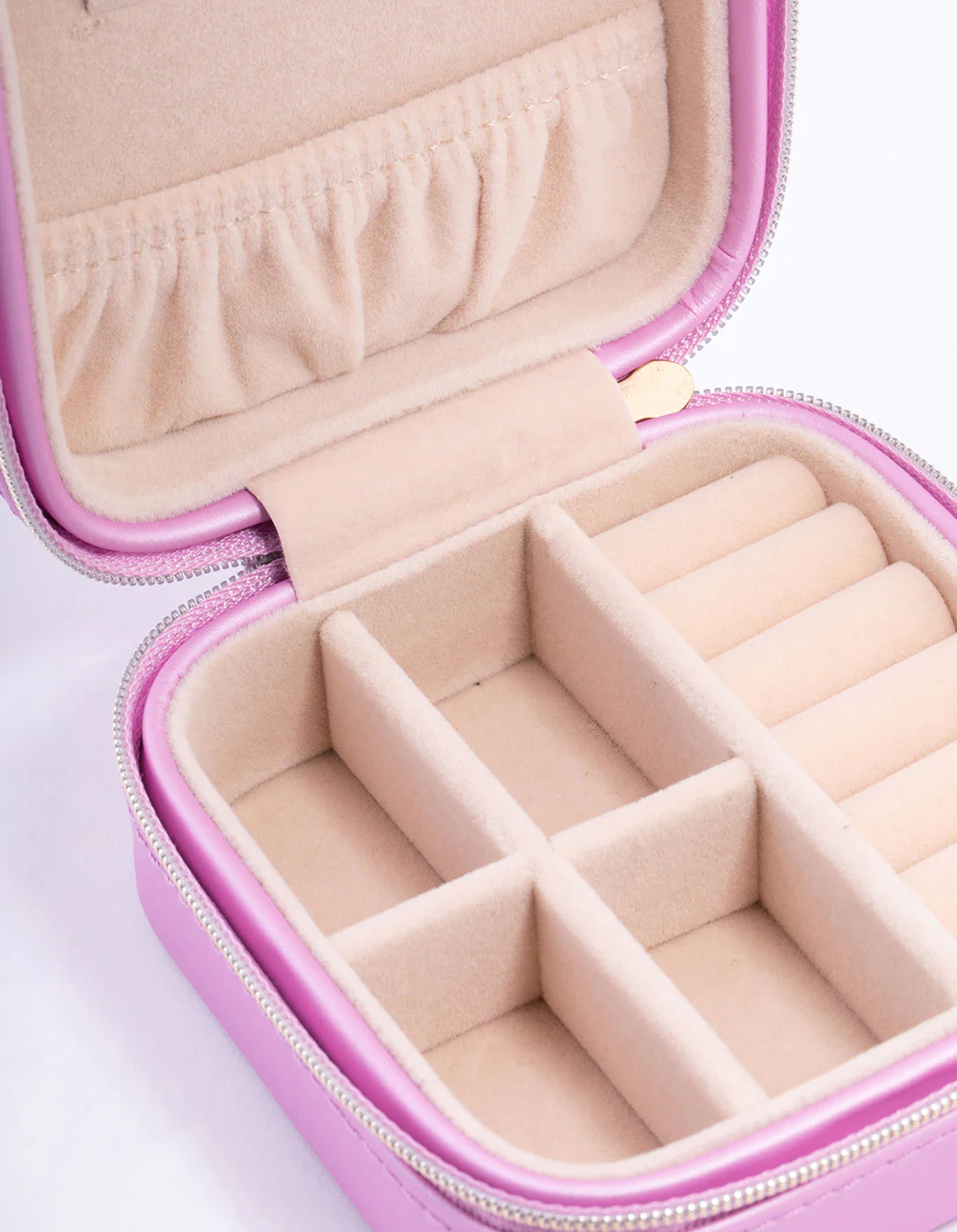 Pink Smooth PU Leather Compact Jewellery Case - Image 3