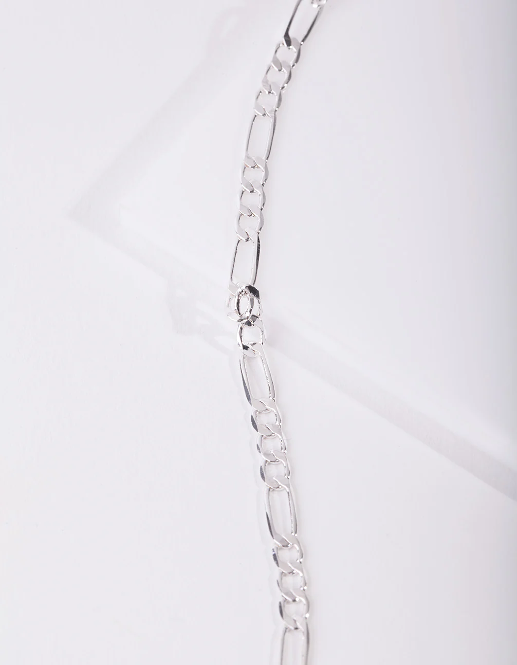 Silver Plated 60cm Figaro Chain Necklace - Image 3