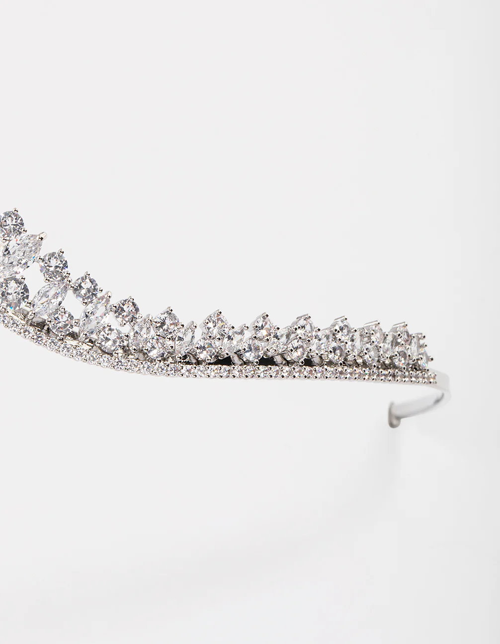 Silver Cubic Zirconia Mixed Stone Pointed Crown - Image 2
