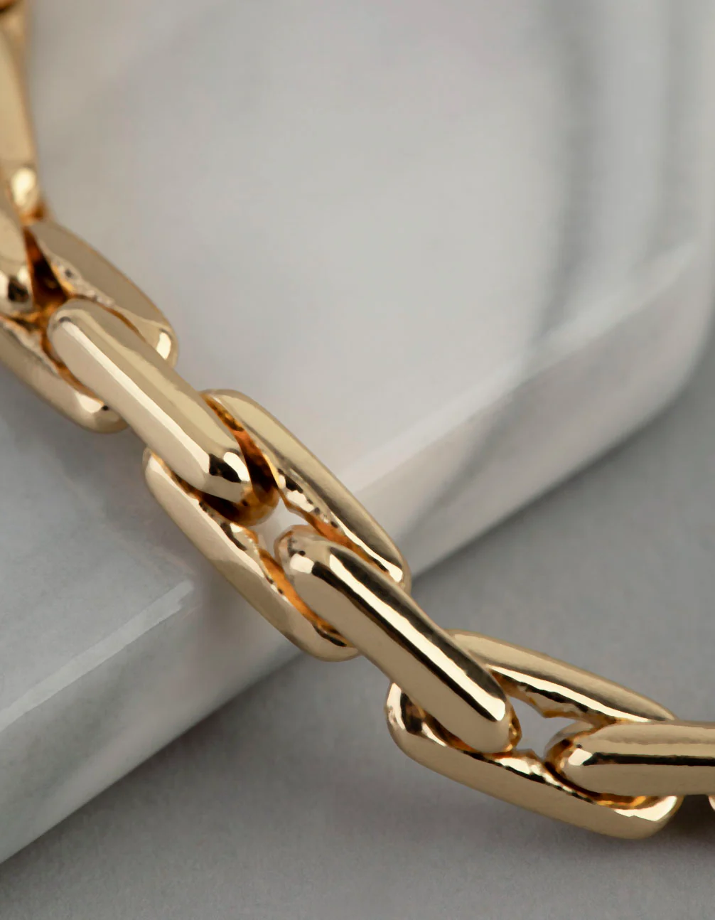 18ct Gold Plated Brass Rectangle Link Chain Bracelet - Image 3