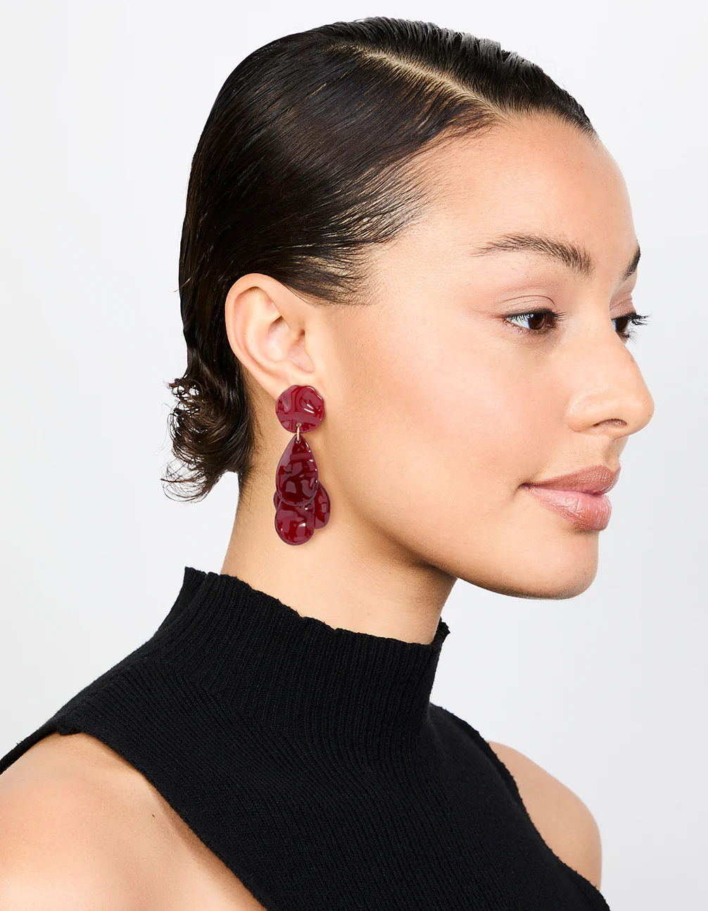 Red Acrylic Hammered Petal Drop Earrings - Image 3