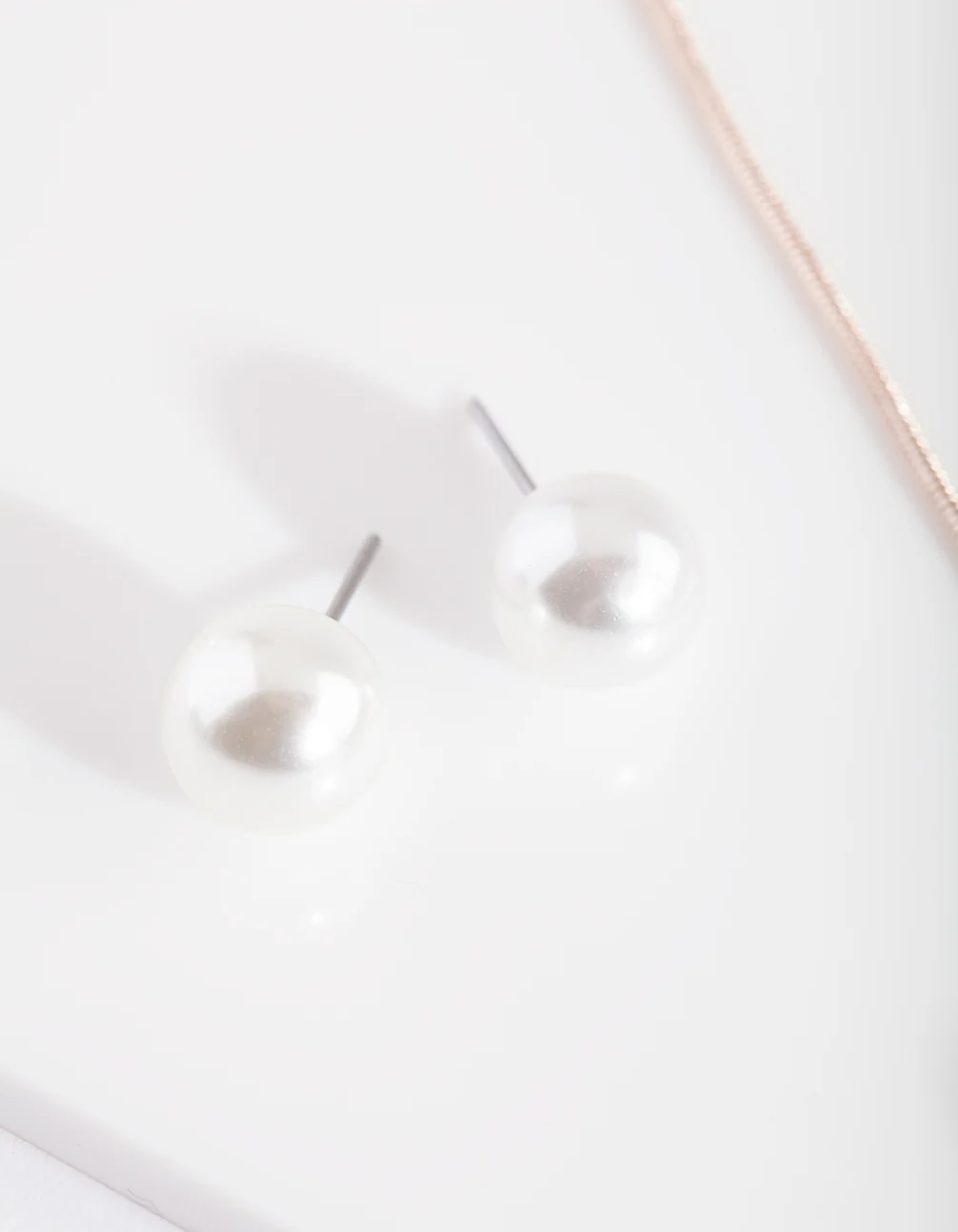 Rose Gold Pearl Necklace Earrings Set - Image 3