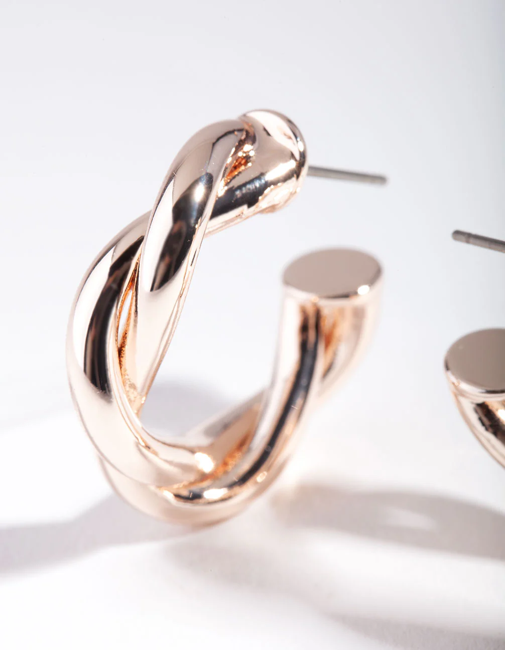Rose Gold Medium Rope Hoop Earrings - Image 2