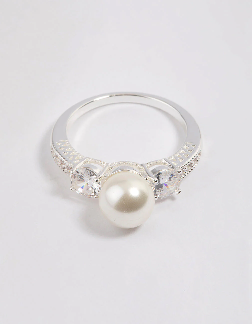 Silver Plated Enchanting Pearl Ring - Image 3