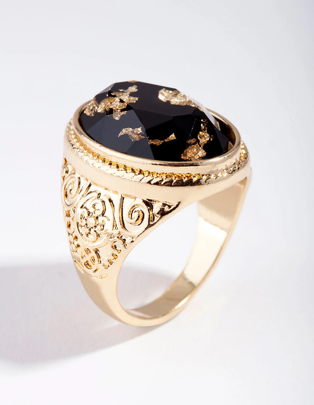 Gold Cabochon Gold Leaf Ring - Image 3