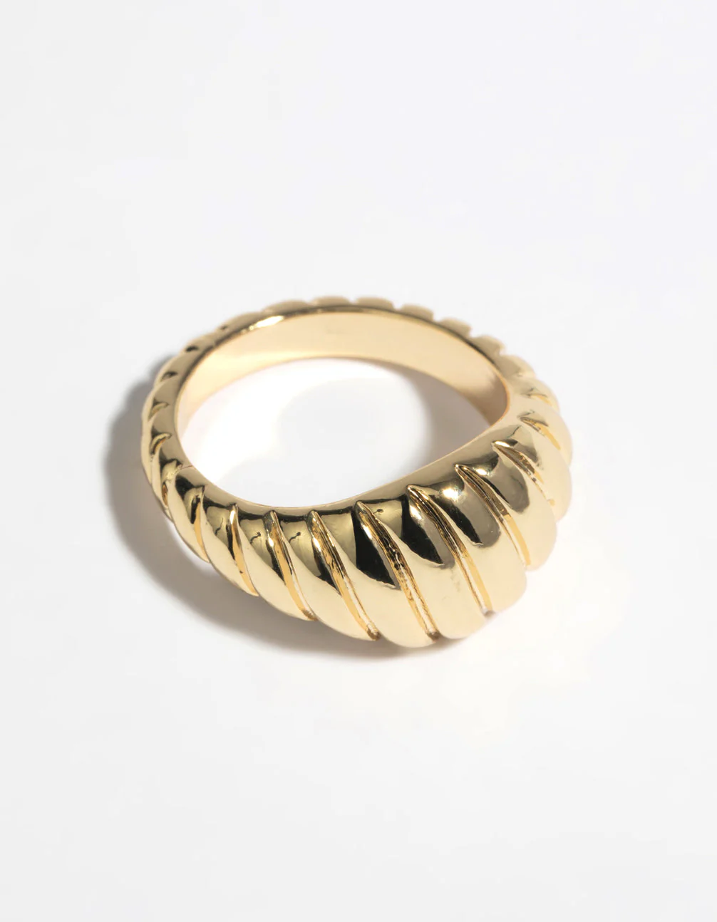 Gold RIbbed Ring - Image 2