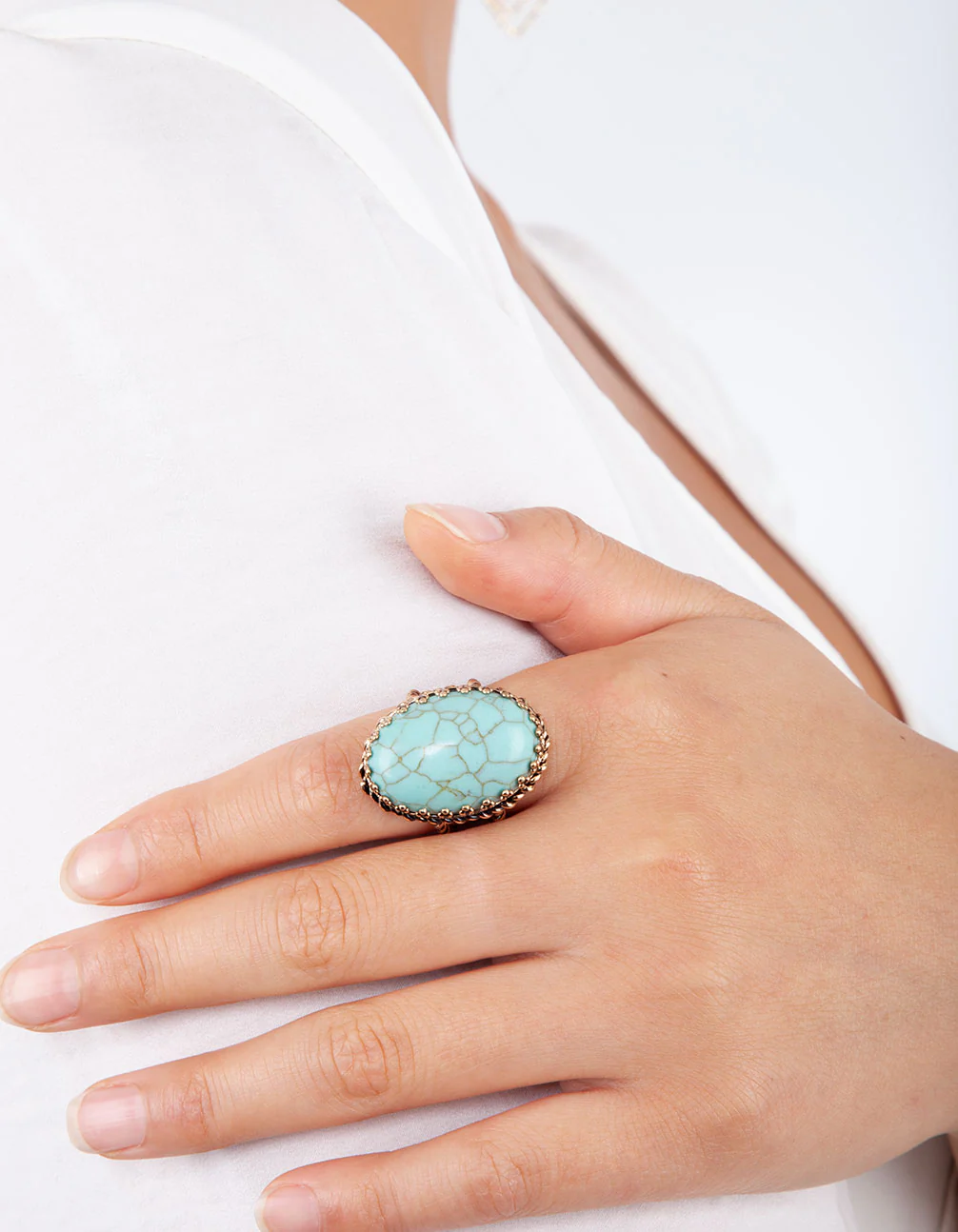Gold Turquoise Oval Claw Set Ring - Image 3